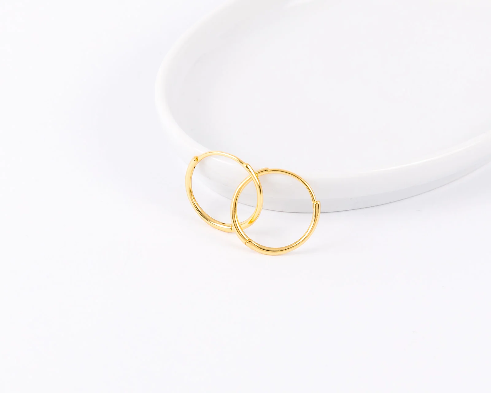 16 mm Sleek Huggies - Image 7