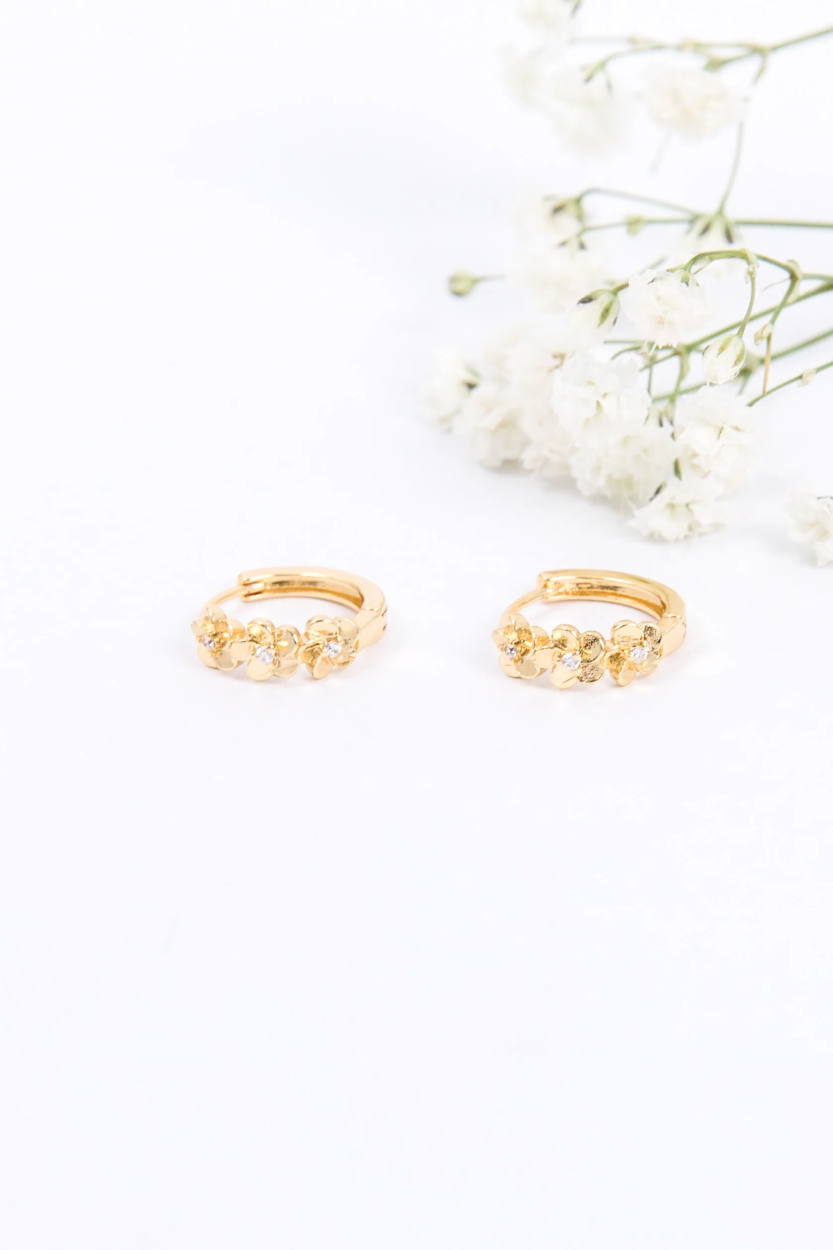 Flower Crown Huggies - Image 5