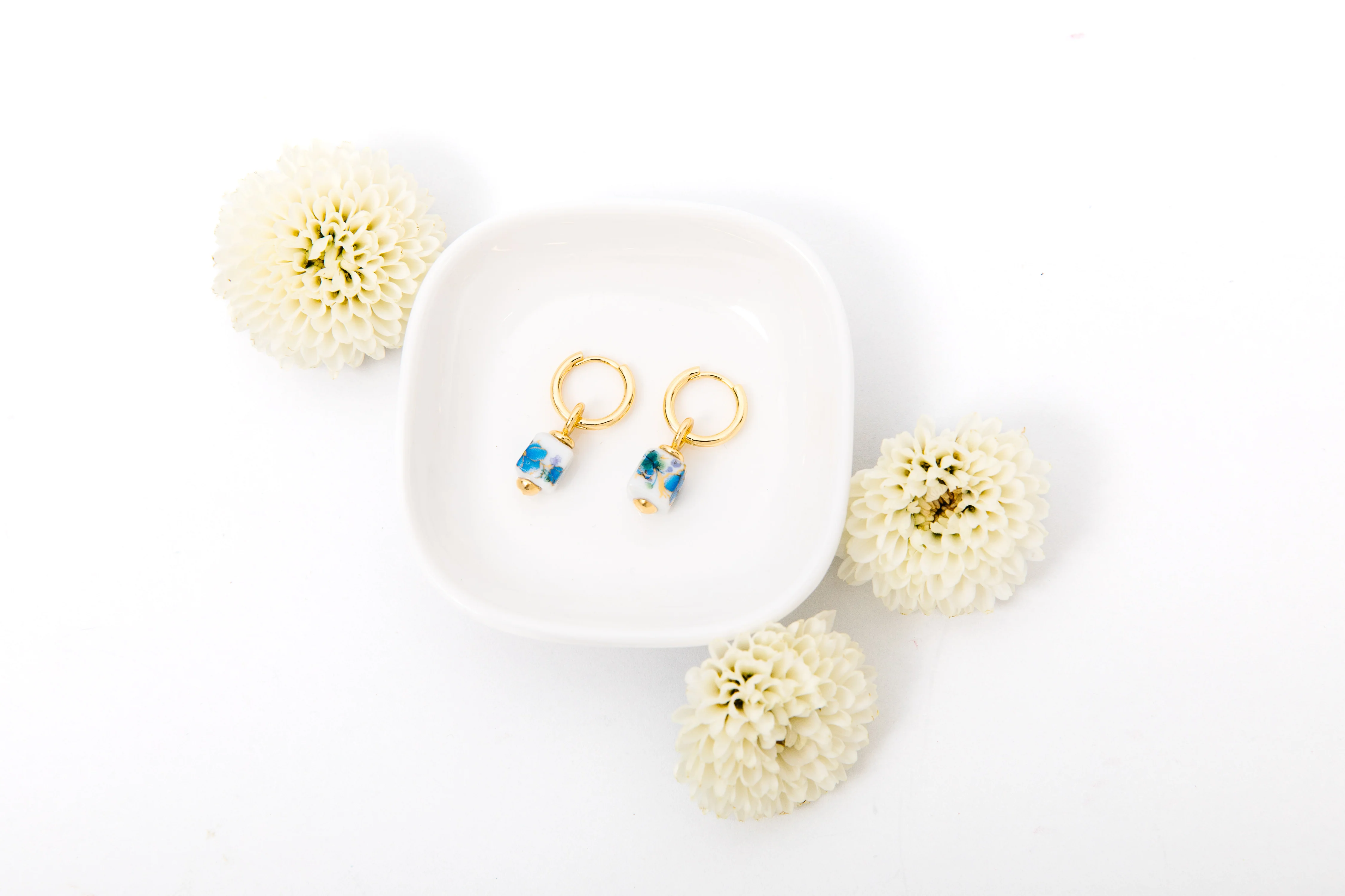 Garden Party Huggies - Image 14