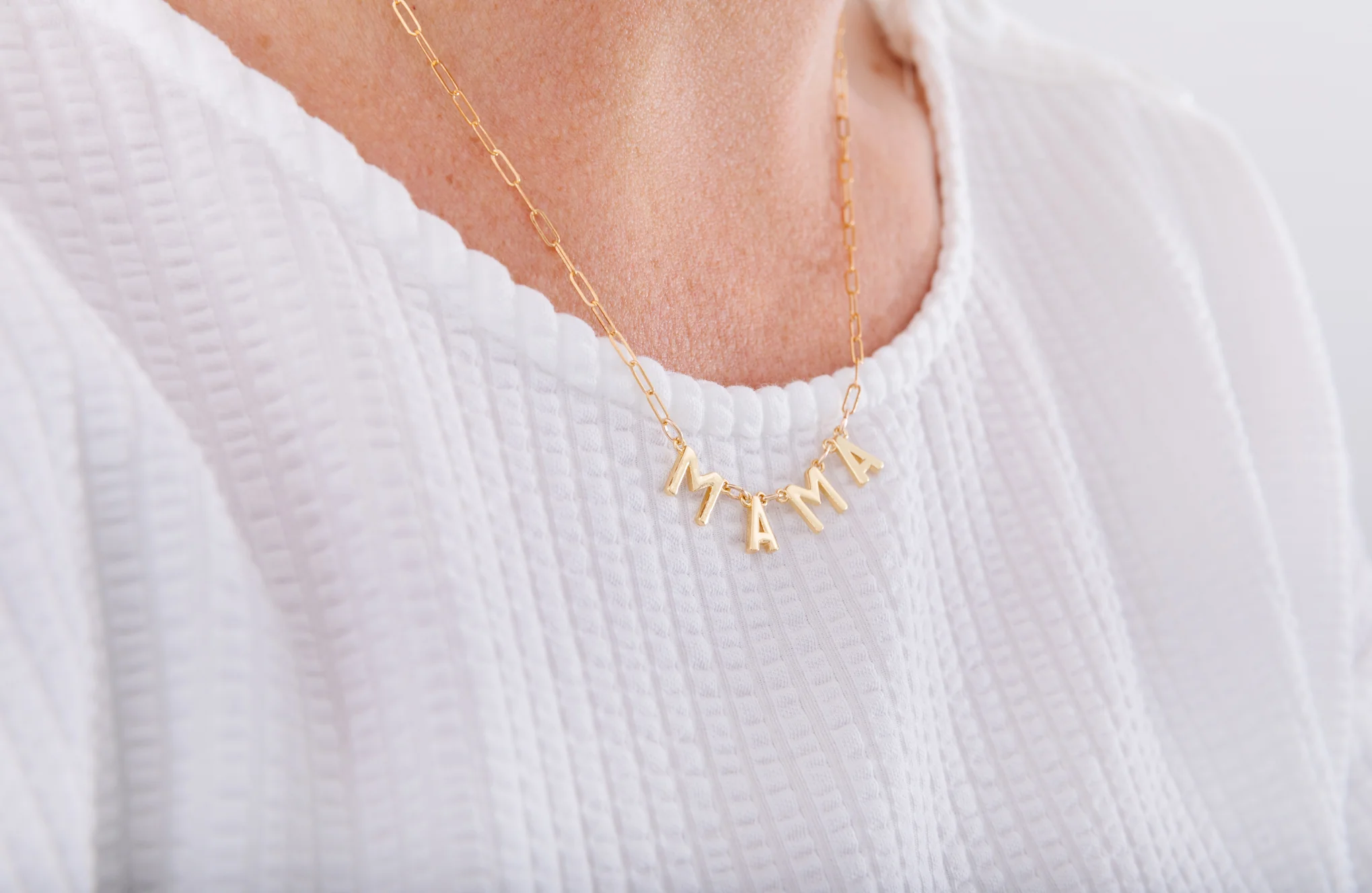 Mama Letter Necklace - Image 8