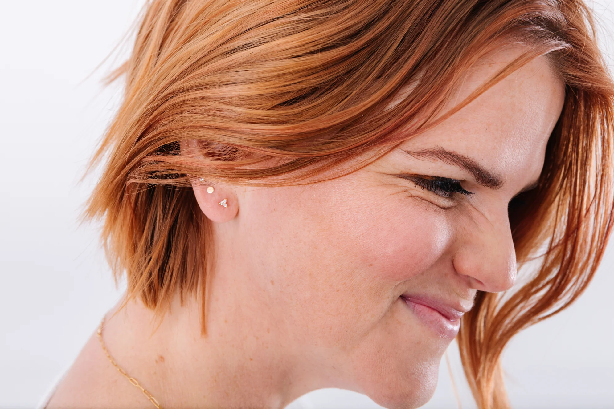 Three Diamond Cluster Screwbacks - Image 3